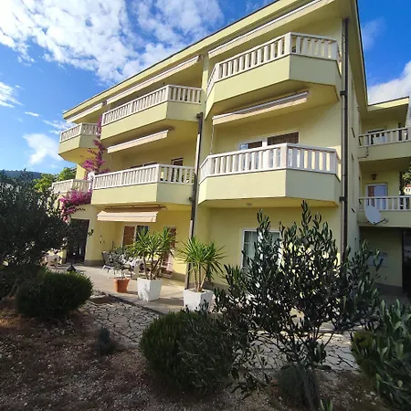 Glavas Appartement Makarska